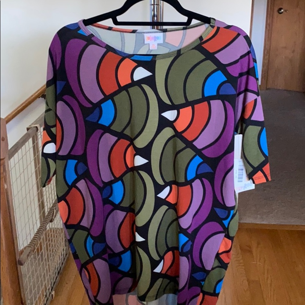 LuLaRoe Irma Top